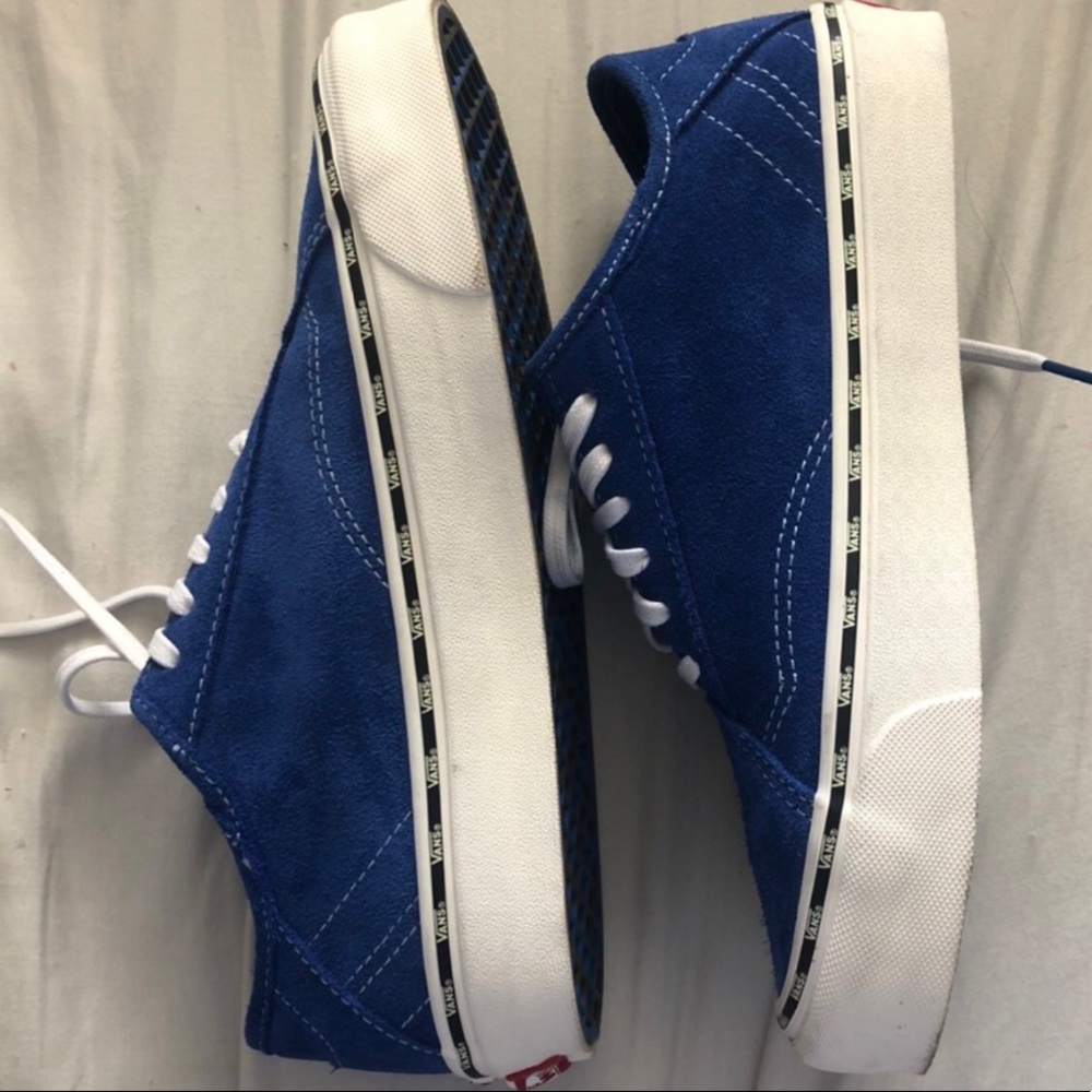 8.5 Women’s Custom Vans